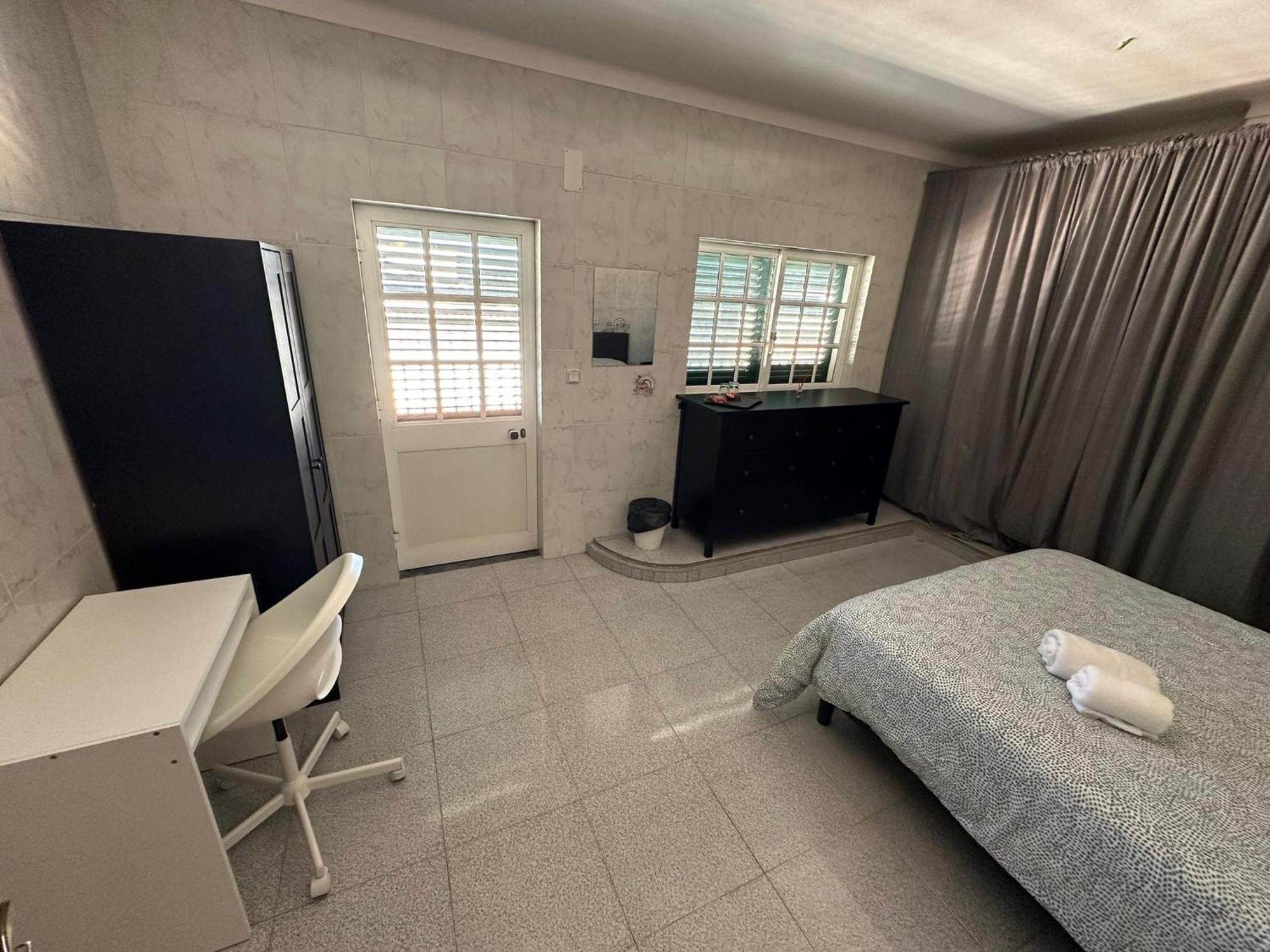 Quartos Em Arrentela Kültér fotó